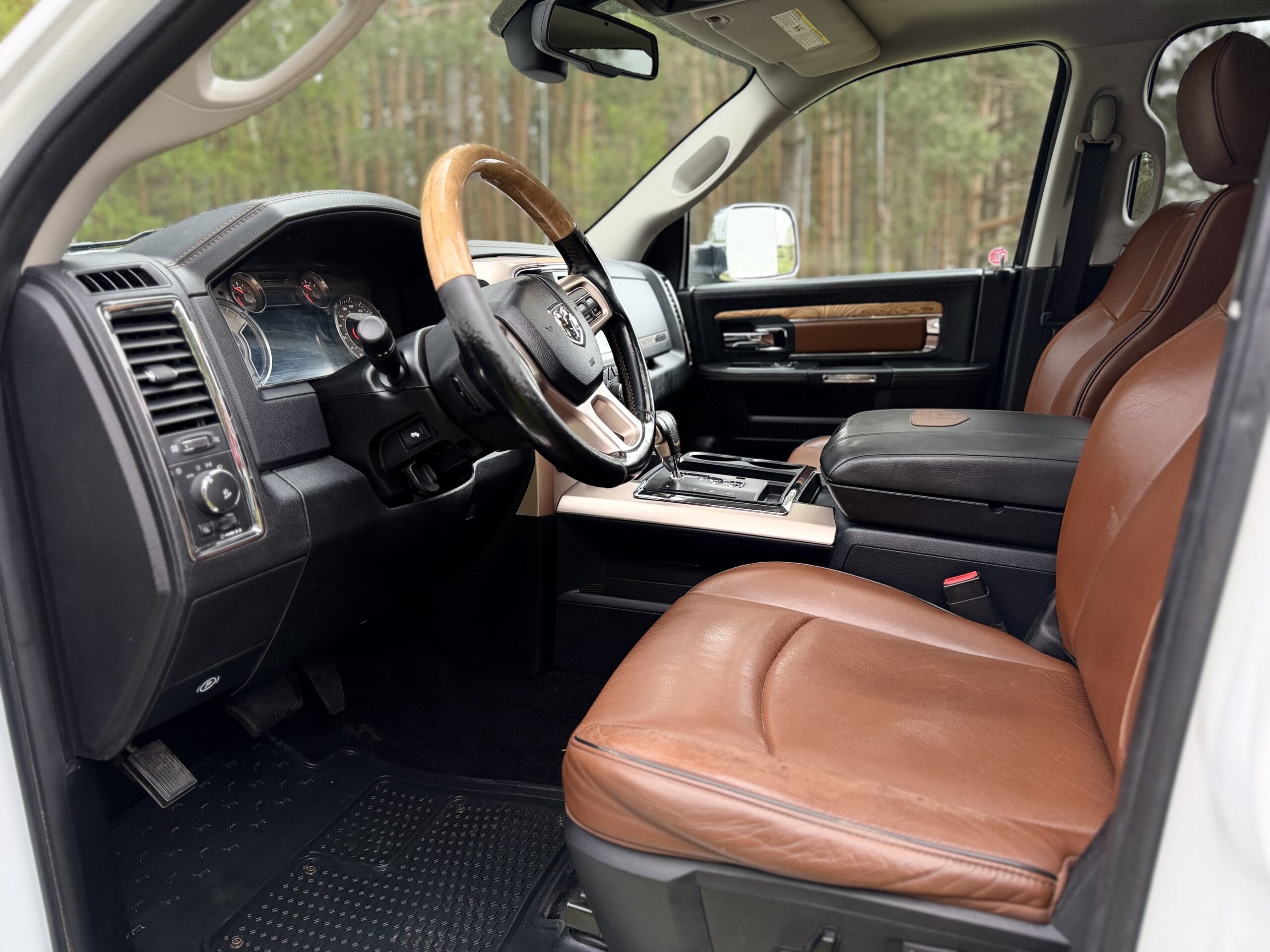 RAM 1500 2013 — zdjęcie 11