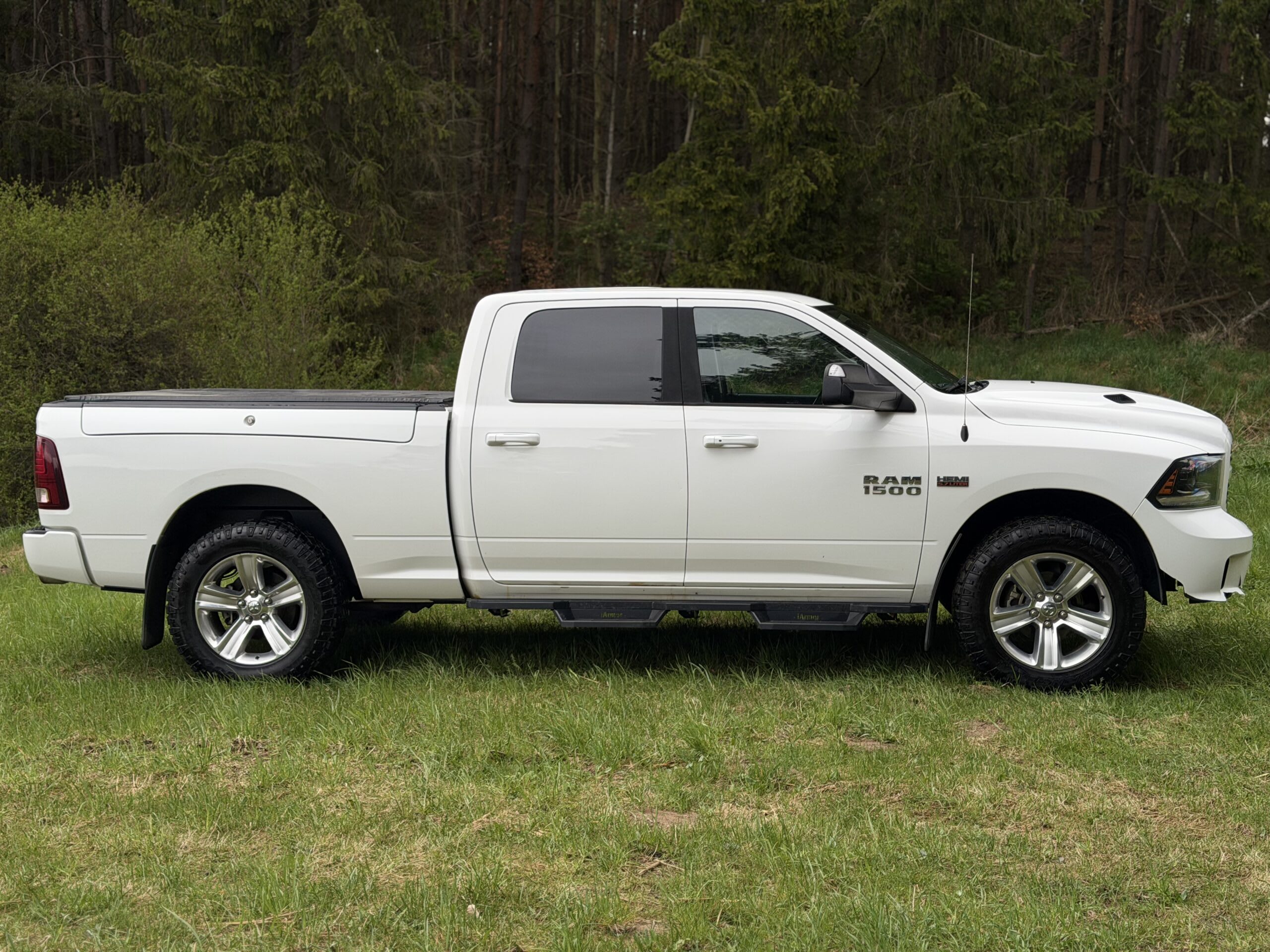 RAM 1500 2014 — zdjęcie 2