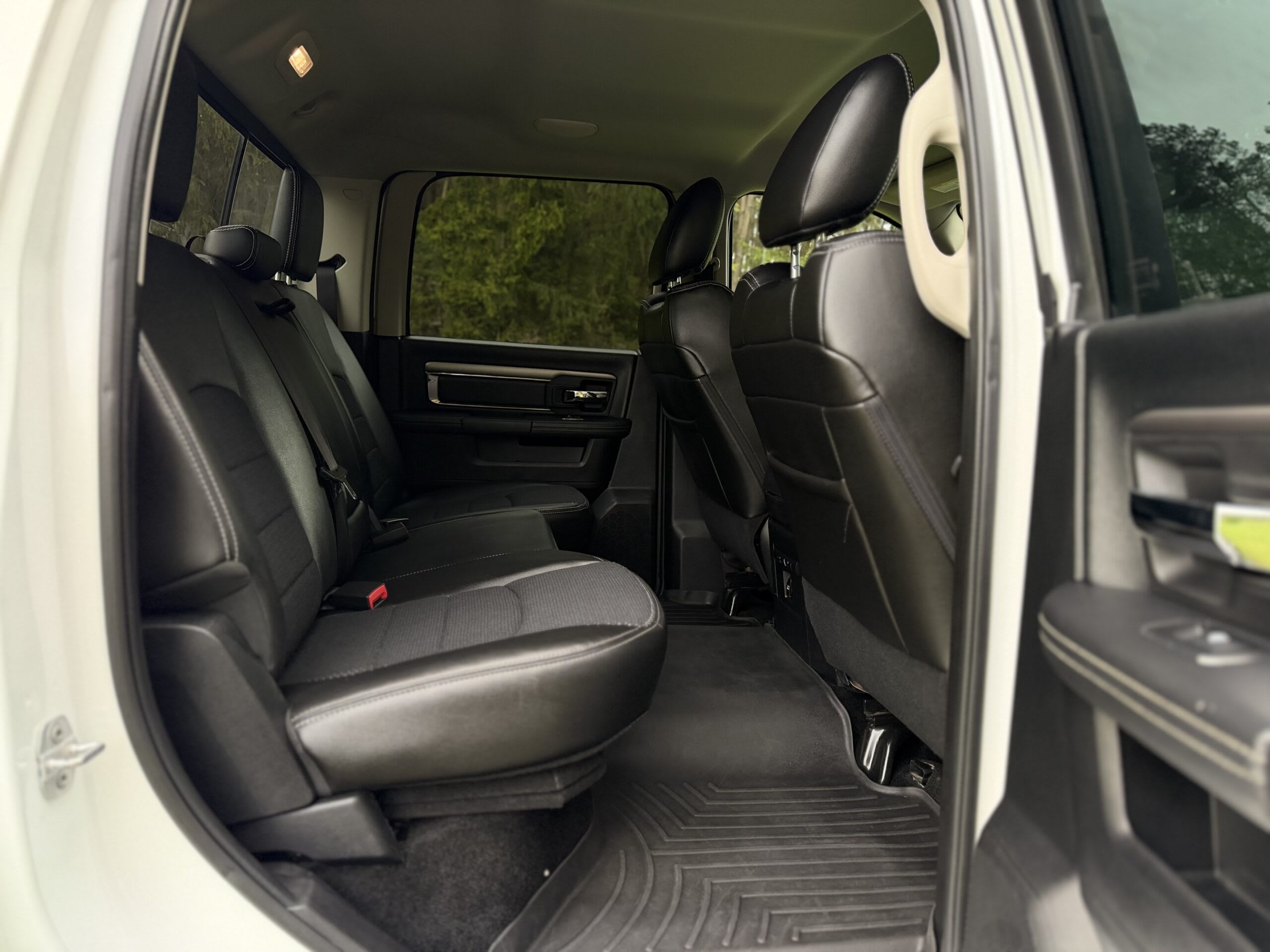 RAM 1500 2014 — zdjęcie 22