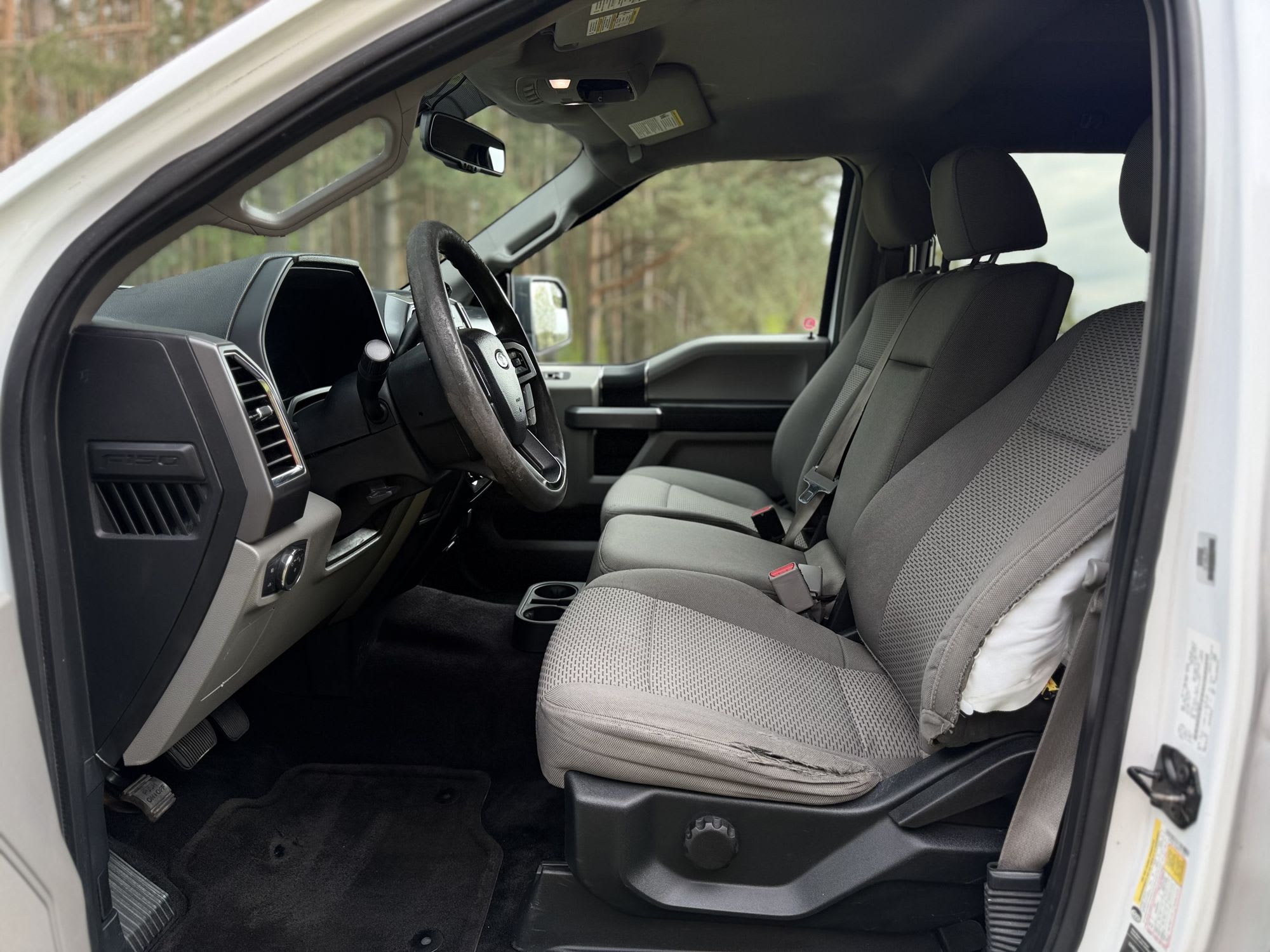 Ford F-150 2015 — zdjęcie 16