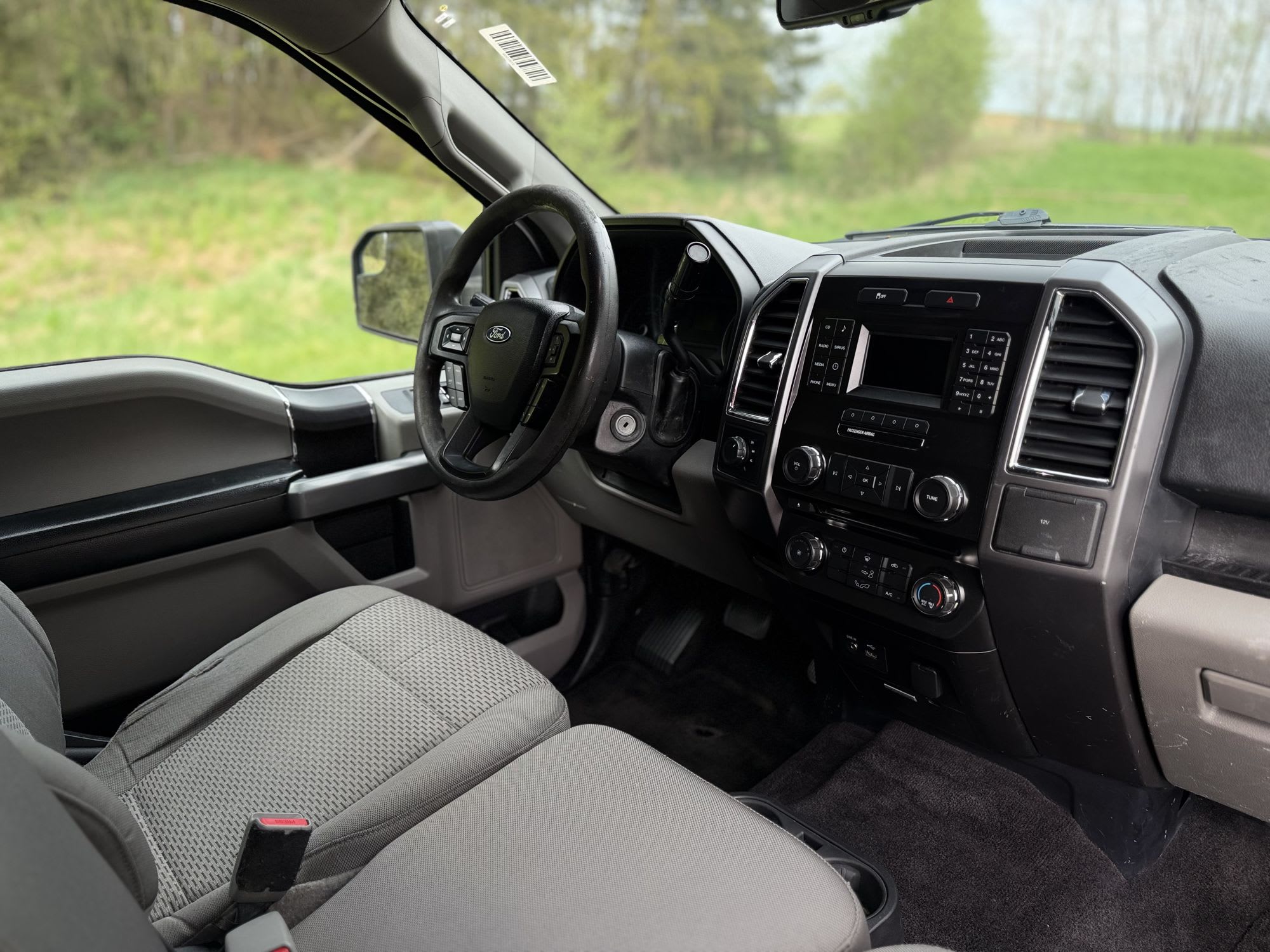Ford F-150 2015 — zdjęcie 19