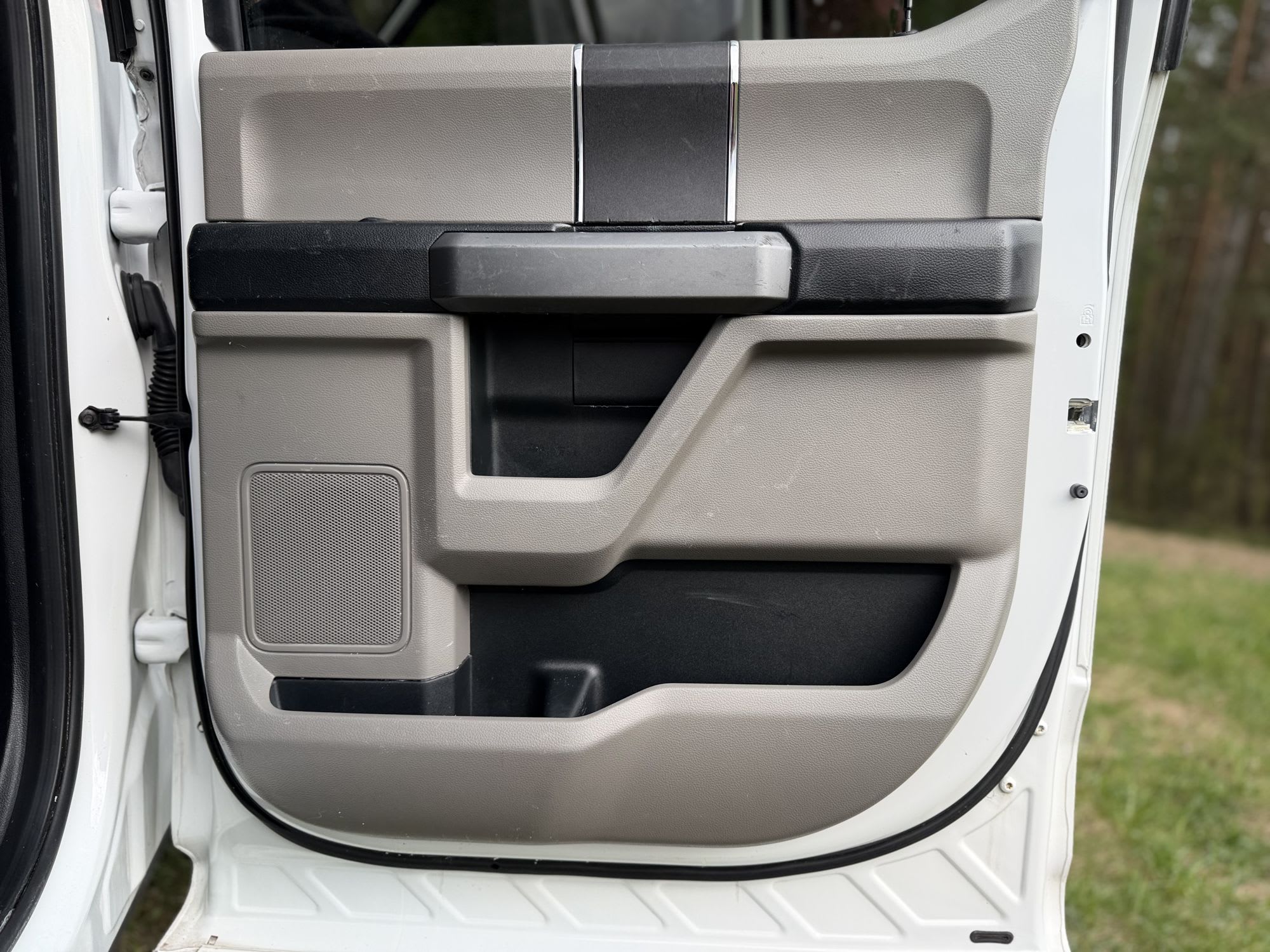 Ford F-150 2015 — zdjęcie 22