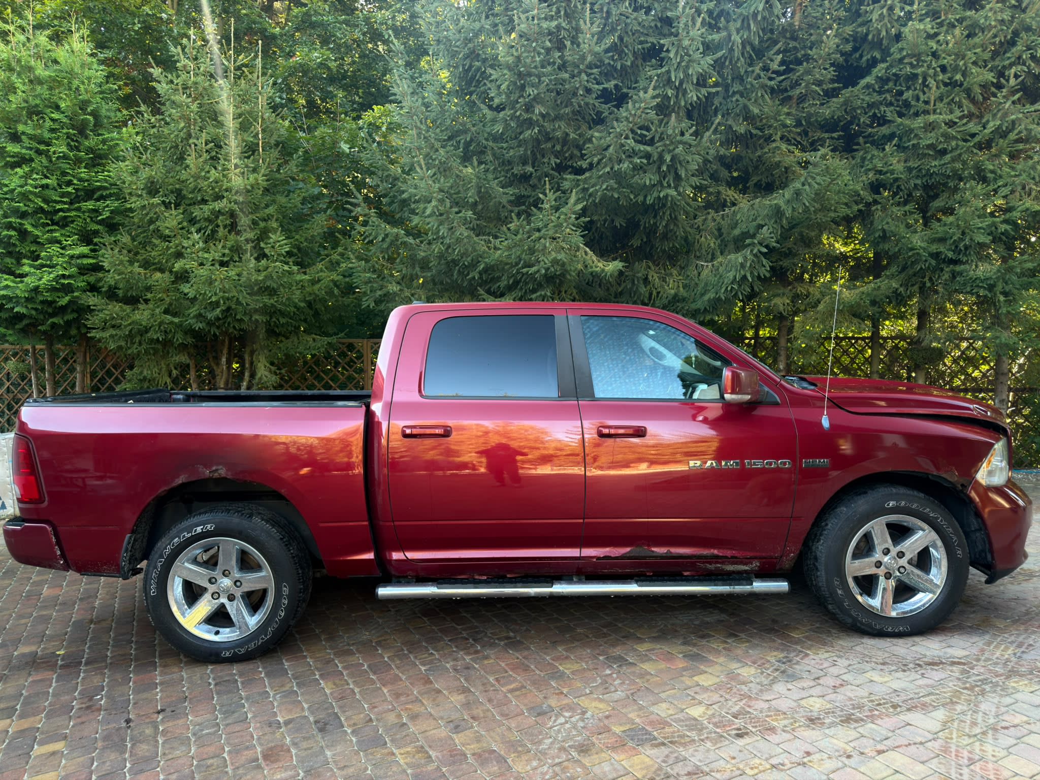 RAM 1500 Sport