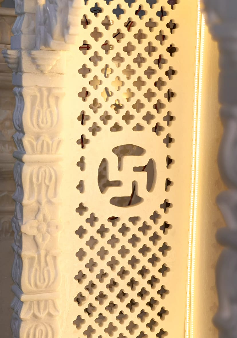 Swastik marble jaali