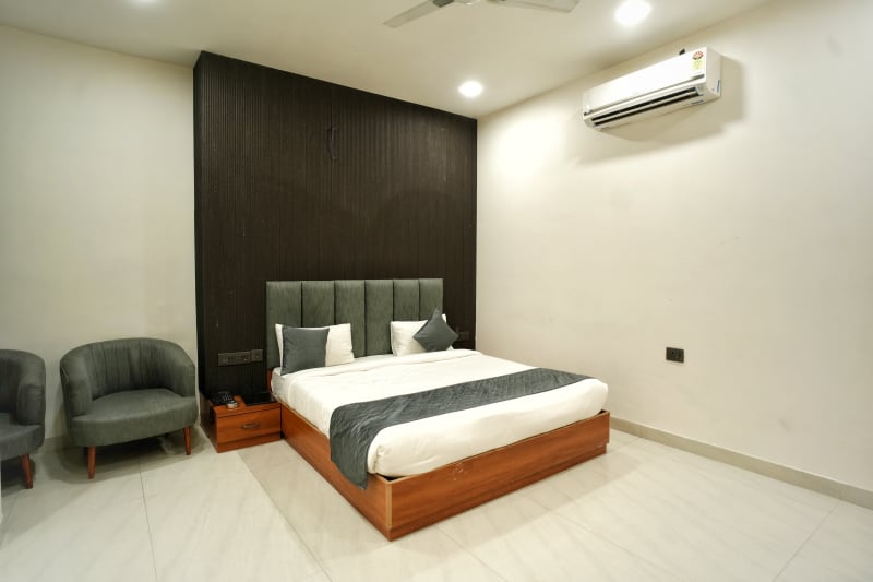 Premium Deluxe Room Interior
