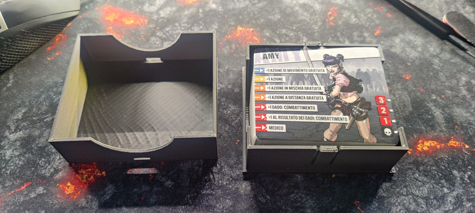 Zombicide - Caixa Organizadora para Cartas de ID - 2