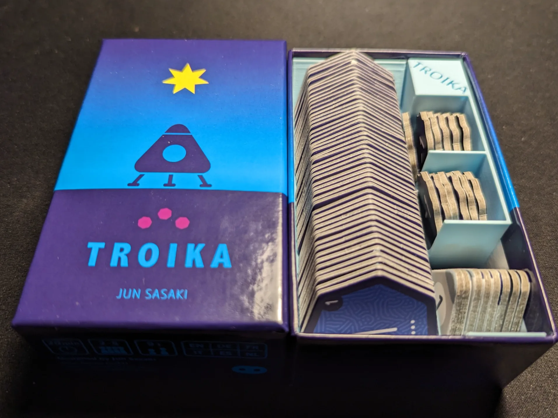 Troika - Organizador de Componentes
