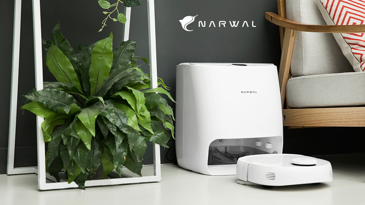 Narwal mop and vacuum robot (best smart home devices)