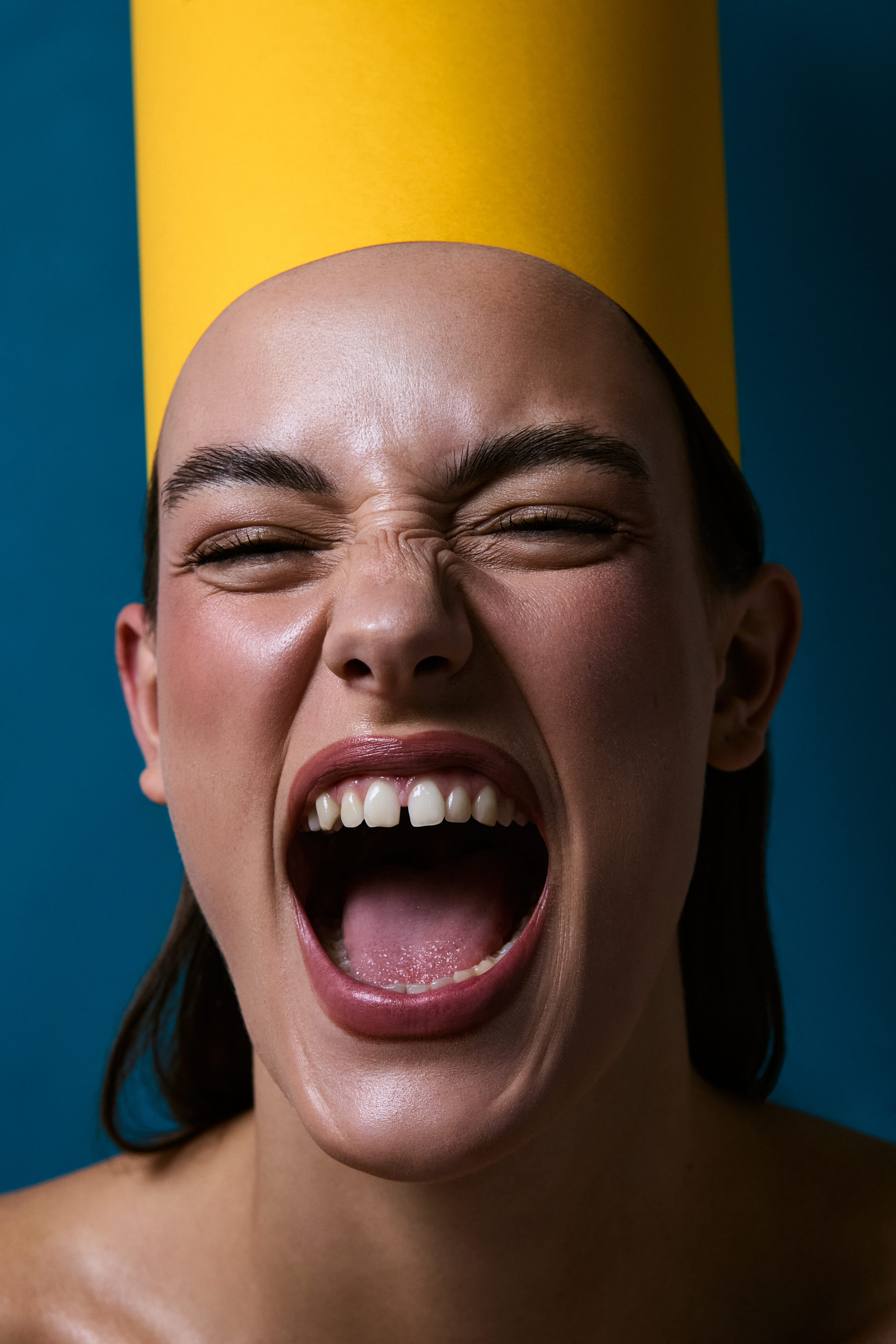 Editorial 14