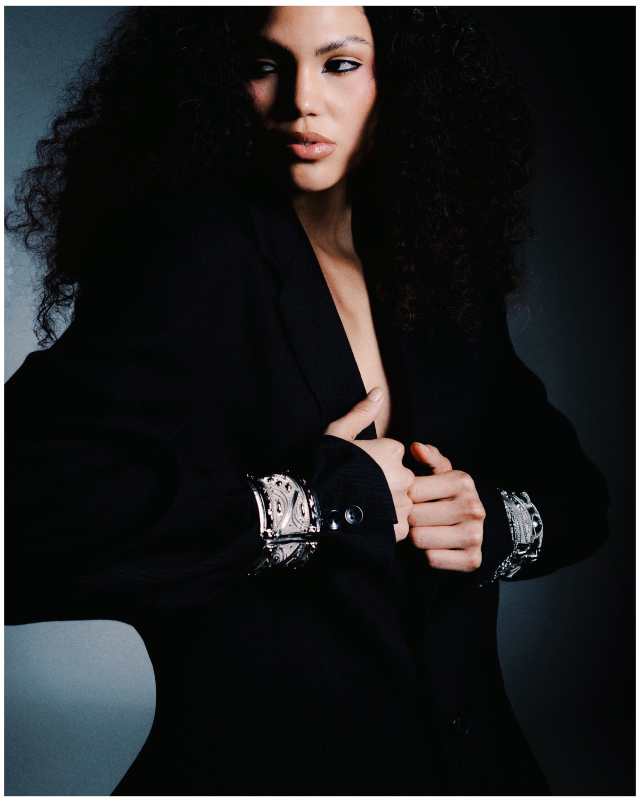 Editorial 29