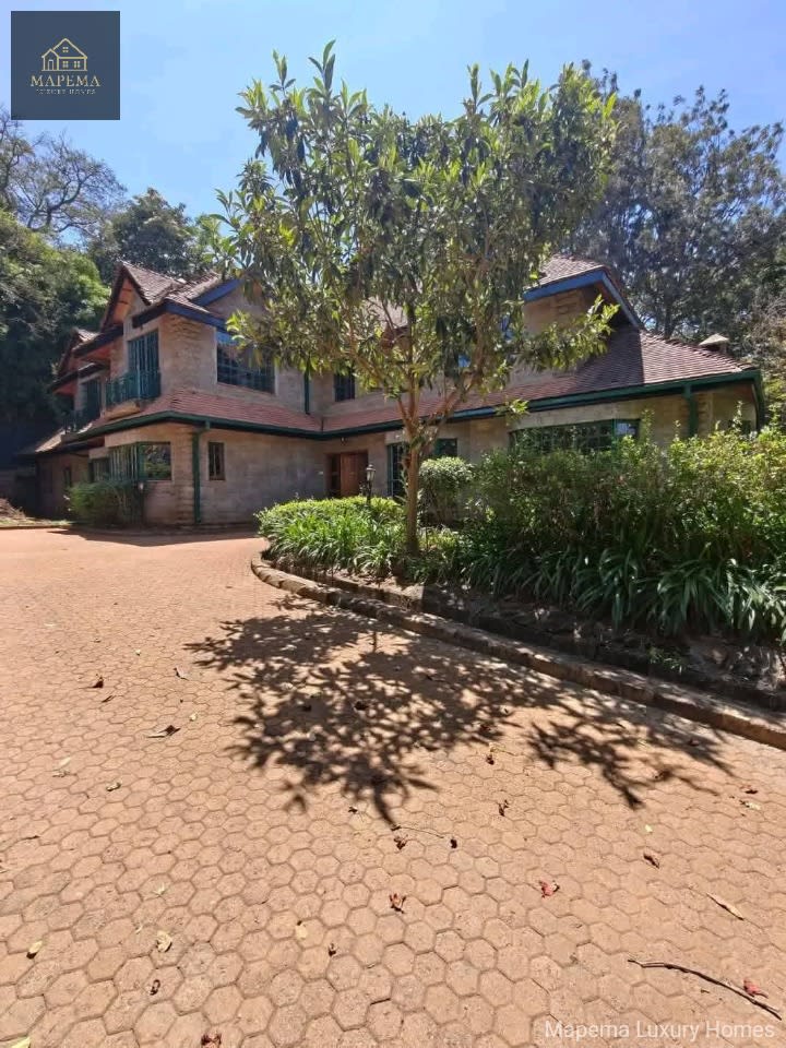 5 Bedroom House with DSQ & Swimming Pool for Rent on Marula Lane, Karen