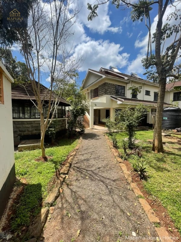 5 Bedroom House for Rent in Karen