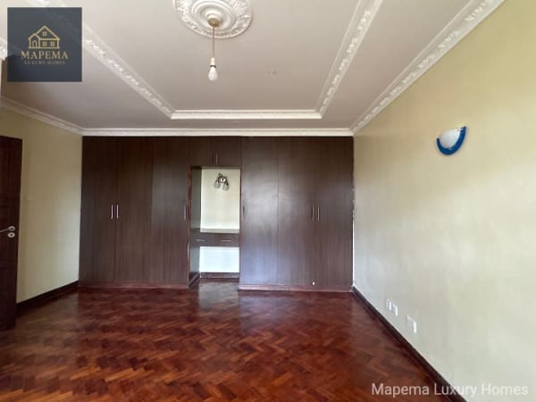 5 Bedroom House for Rent in Karen
