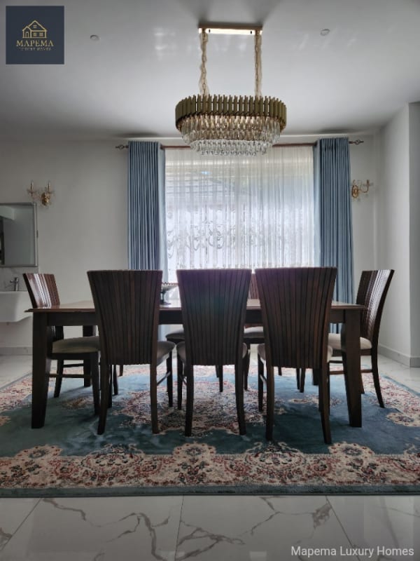 5 Bedroom House for Rent in Karen