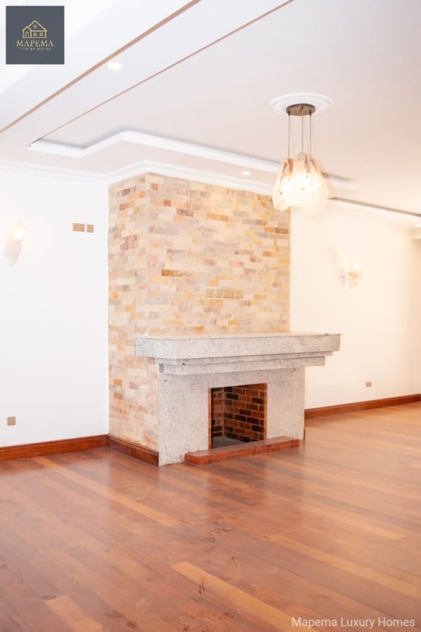6 Bedroom House for Rent in Karen