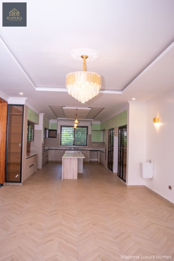 6 Bedroom House for Rent in Karen