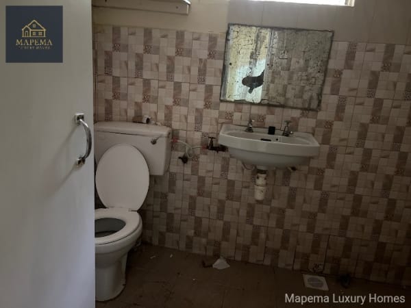 3-bedroom bungalow for rent in Bomas