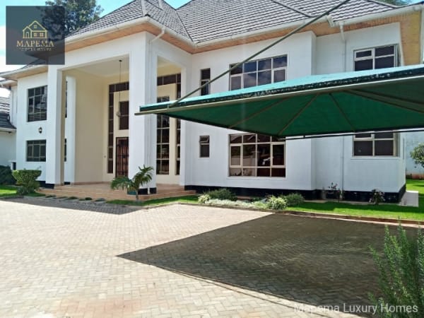 LUXURIOUS 5 BEDROOM ALL EN-SUITE HOUSE FOR RENT IN MIOTONI, KAREN
