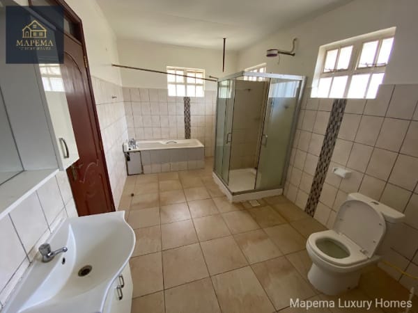 🏡✨ Spacious 5 Bedroom House for Rent in Banda Lane, Karen ✨🏡