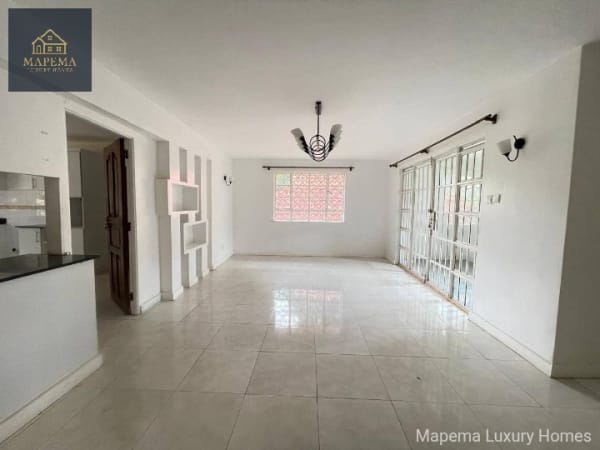 Elegant 5-Bedroom All-En-Suite Family Home for Rent in Windy Ridge, Karen