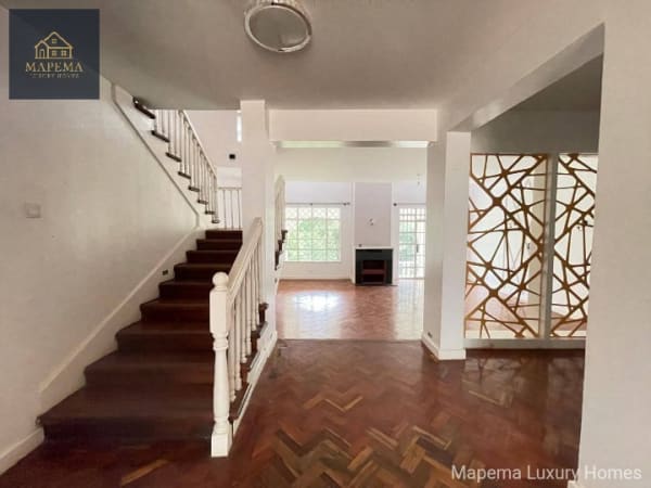 Elegant 5-Bedroom All-En-Suite Family Home for Rent in Windy Ridge, Karen