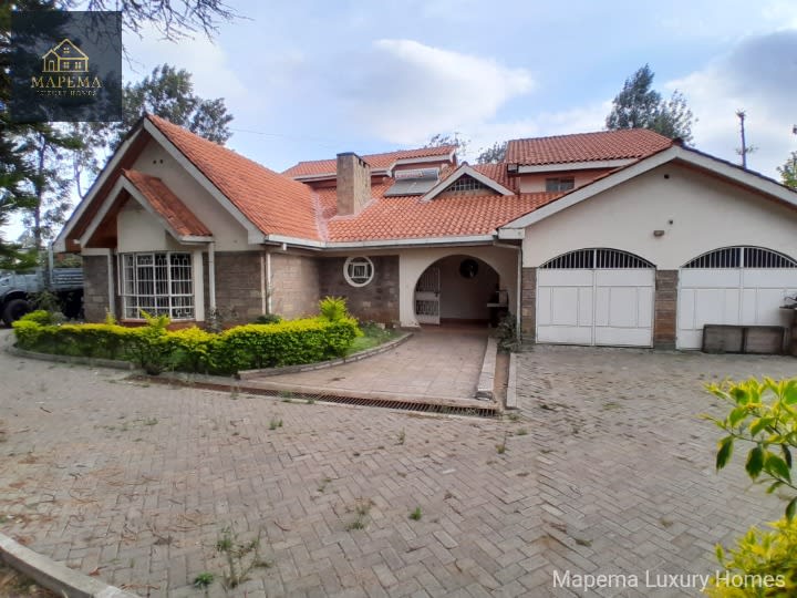 Spacious 5-Bedroom Maisonette with DSQ on Half-Acre Compound – Karen Bogani Road