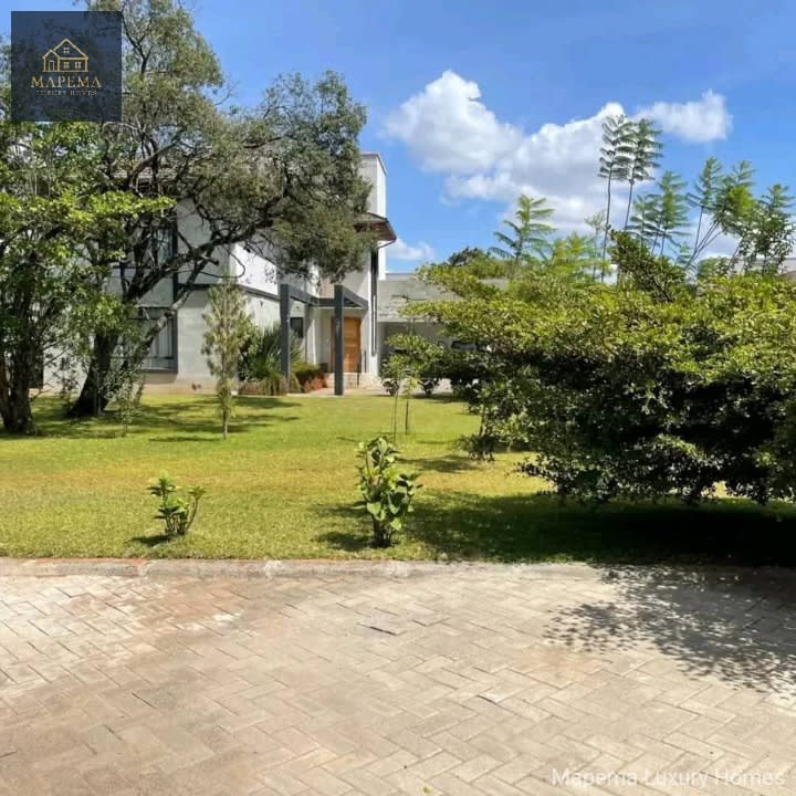 5 Bedroom House for Sale in Karen — photograph 1