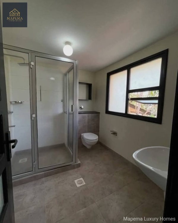 Luxury 5 Bedroom Mansion for Sale in Karen – Exclusive Gated Community Living — photograph 5