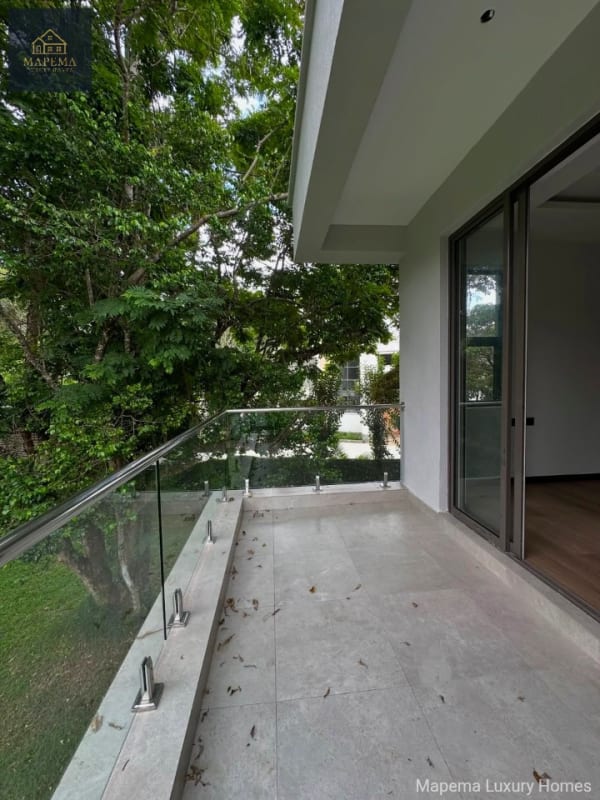 New & Modern 5-Bedroom Luxury Home for Sale | Karen Hardy, Nairobi, Kenya | Gated Community | KSh 160M — photograph 4
