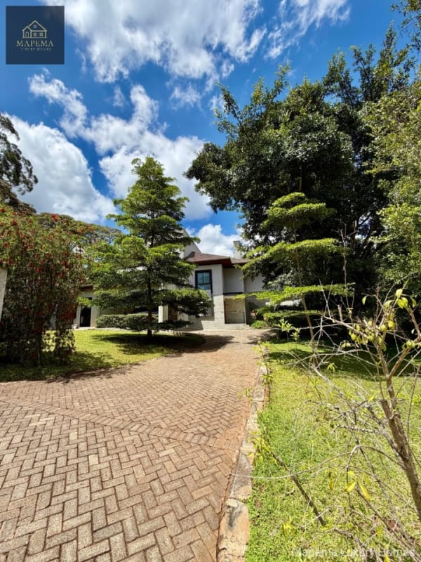 5 Bedroom House for Sale in Karen,ololua estate — photograph 3