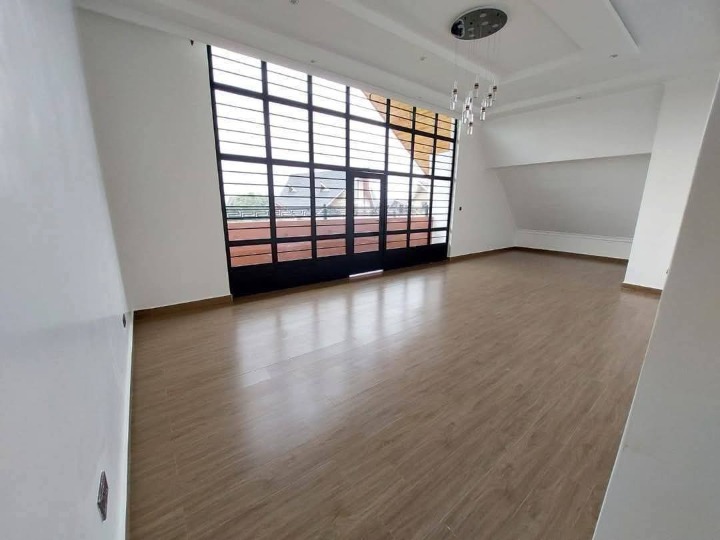 6 bedroom house for sale in Ruiru,Dykio -65m