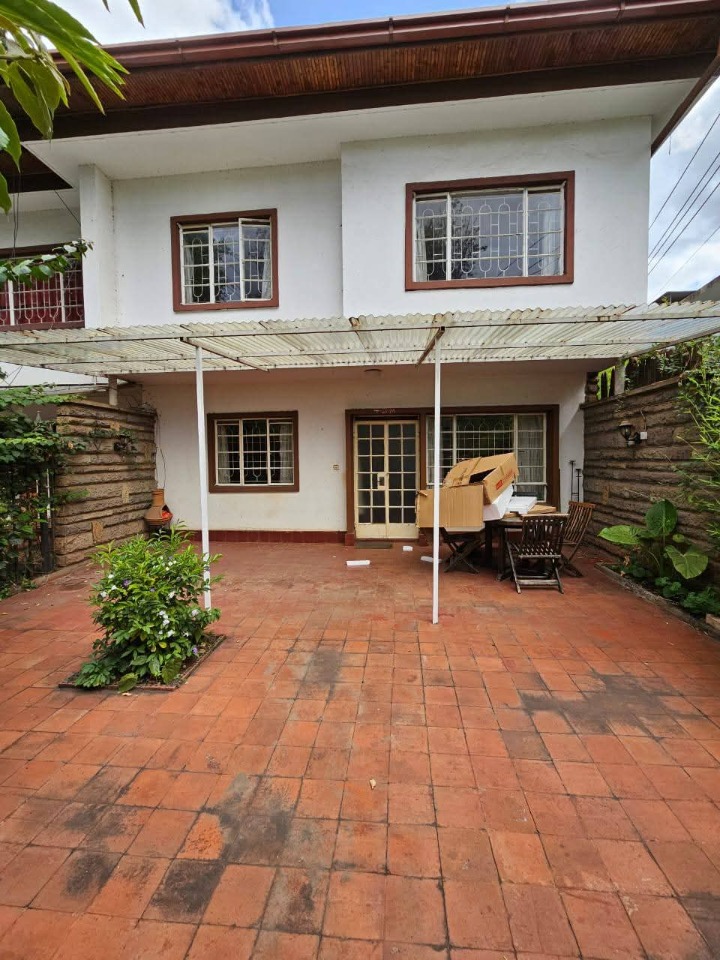 House for rent at Hurlingham 