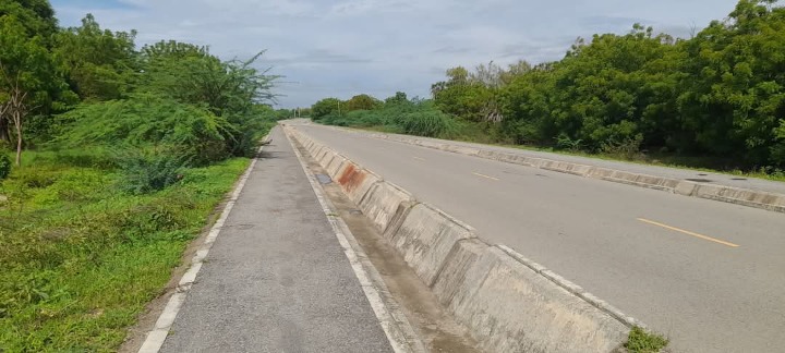 1/8 acre plot for sale in Lamu hidi town -950k