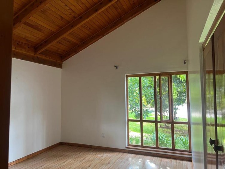 4 bedroom house for rent in ridgeways