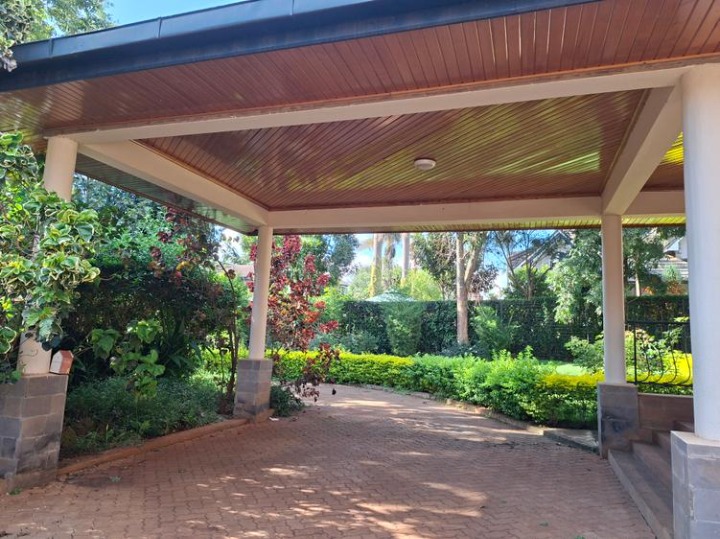 4 bedroom house for rent in runda-300k