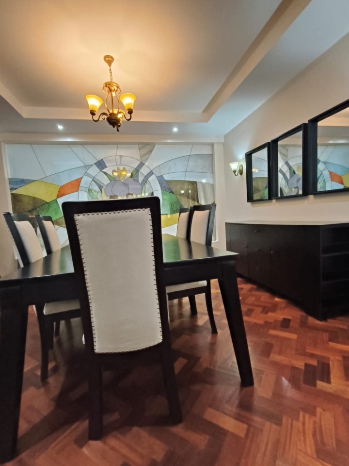 3 bedroom furnished apartment for rent in Riverside, Westlands-350k