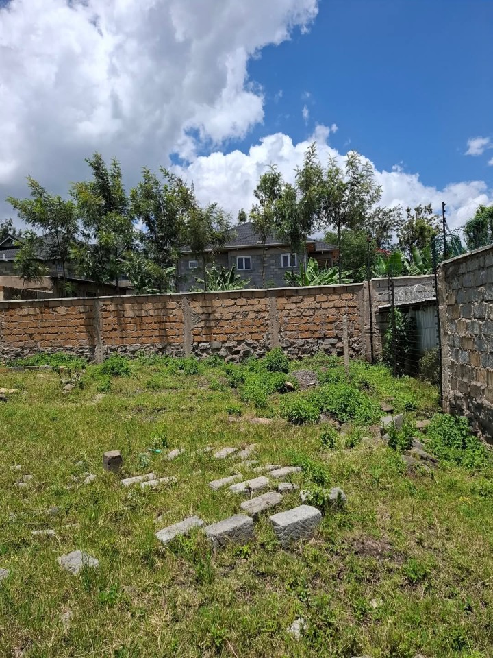 1/8 acre plot for sale in ongata Rongai -2.7m