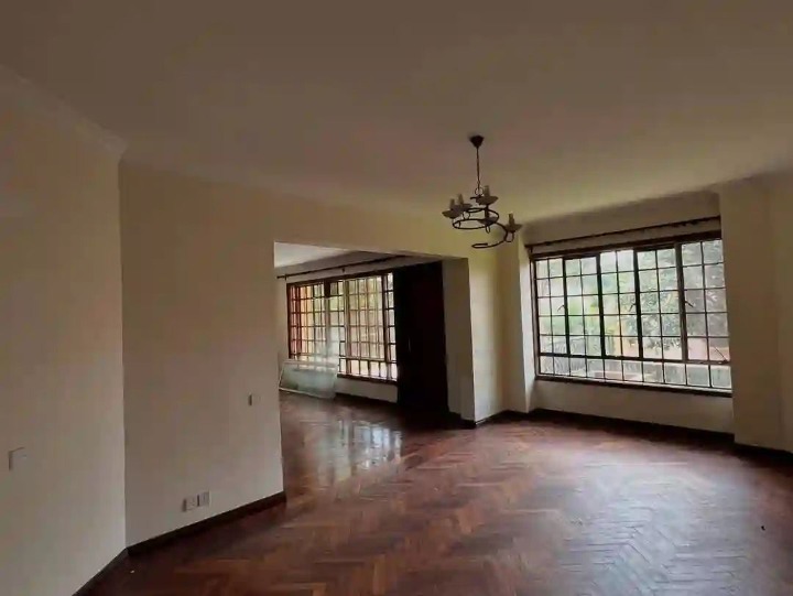 4 bedroom house for rent in Runda -$40000