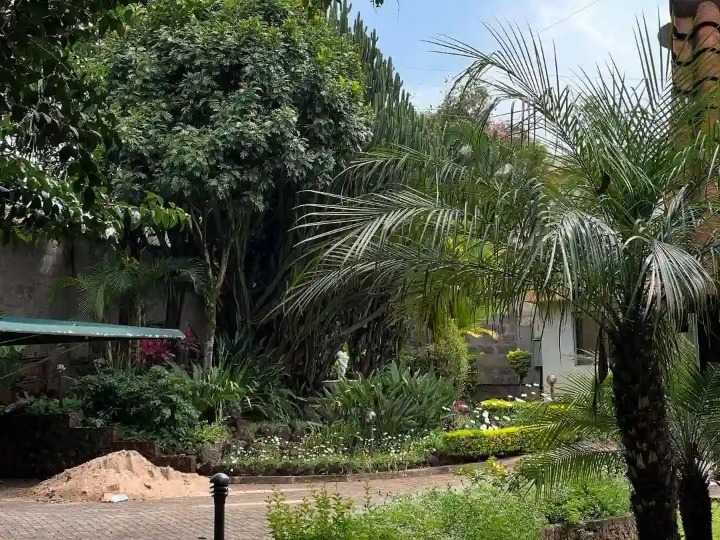 4 bedroom house for rent in Runda -$40000