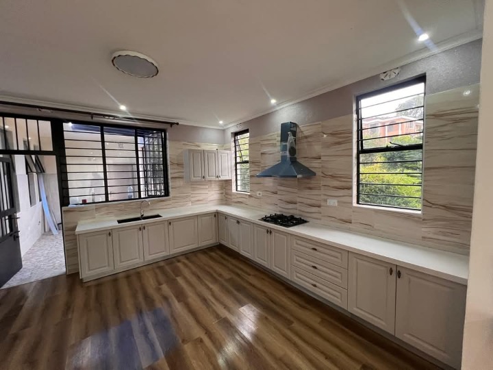 4 bedroom house for sale in Kiambu town 