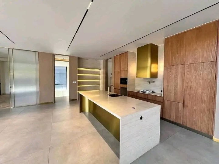 5 bedroom house for sale in kitisuru-277m