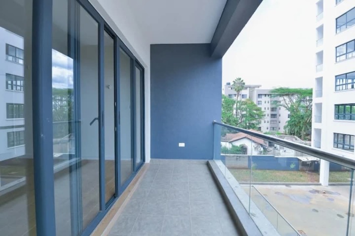 2 bedroom apartment for rent in lavington,muthangari road-140k
