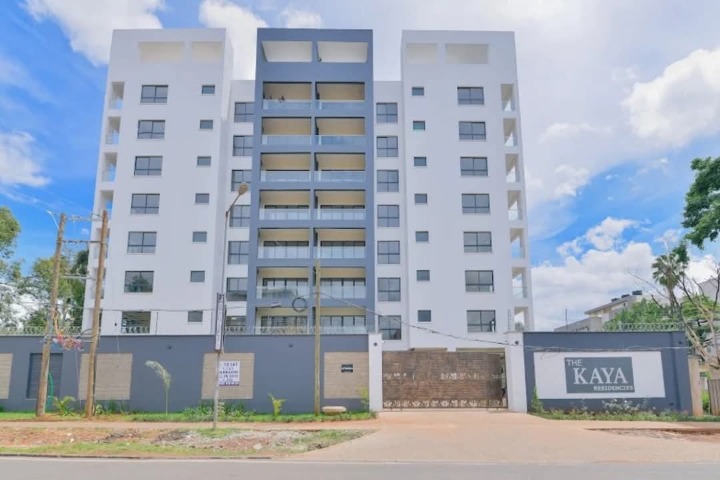 2 bedroom apartment for rent in lavington,muthangari road-140k