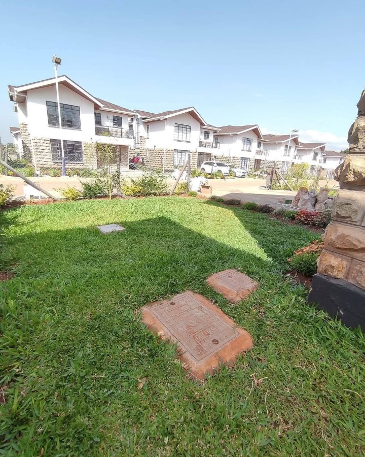 4 bedroom house for sale in ruiru Githunguri road