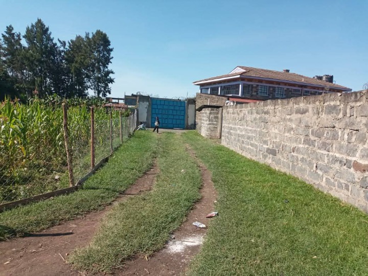 1/8 acre plot for sale in Nakuru, karatina 