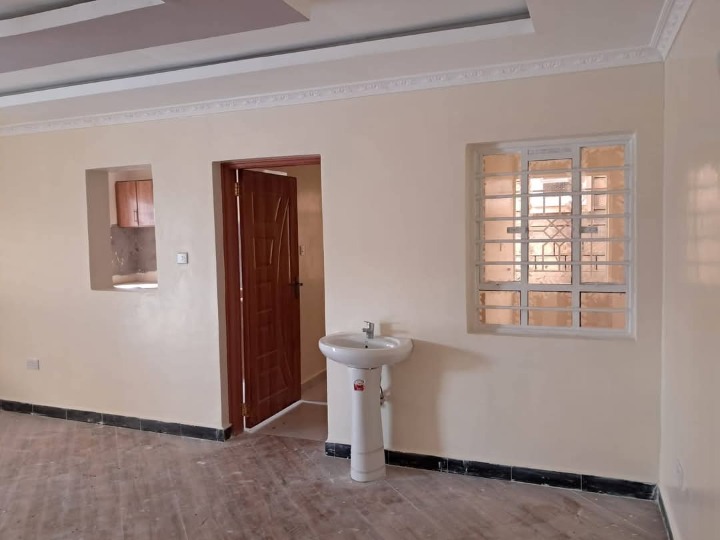3 bedroom house for sale in Kitengela -7.8m
