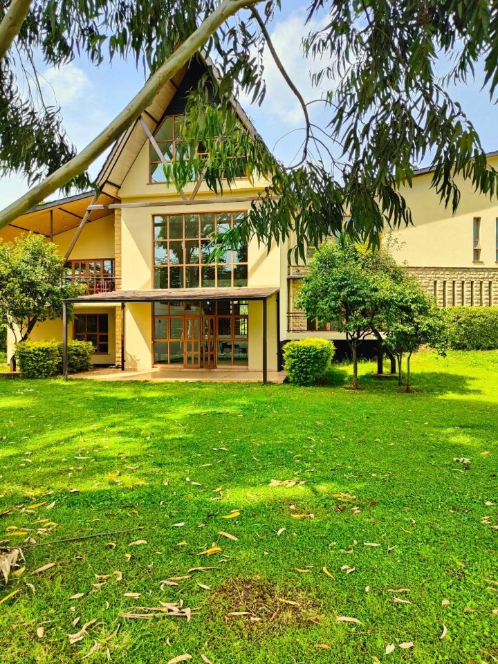 House for sale at Off Langata road