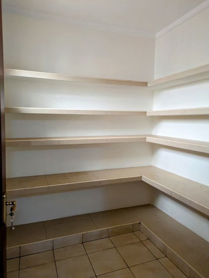 4 bedroom house for rent in Westlands,grevillea grove