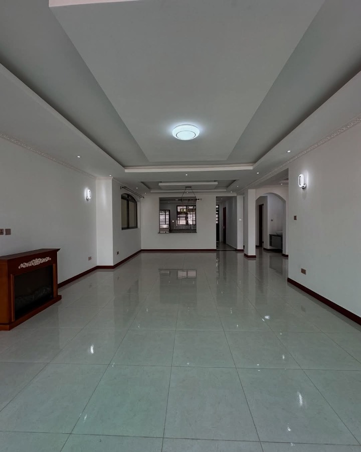 4 bedroom house for rent in Lavington -400k
