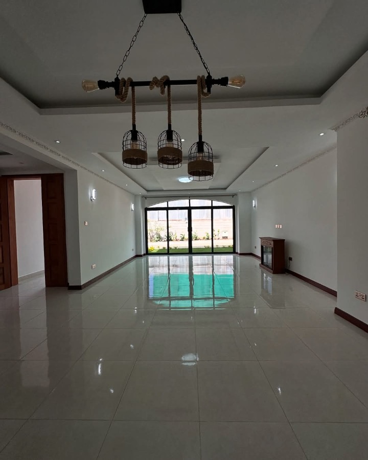 4 bedroom house for rent in Lavington -400k